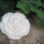 White Merino and Silk Flowe..